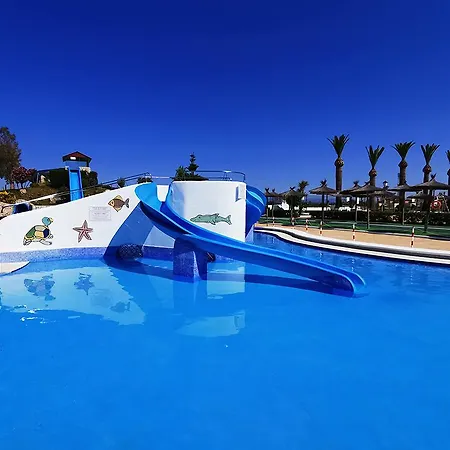 Ξενοδοχείο με διαμερίσματα Acuazul 4*