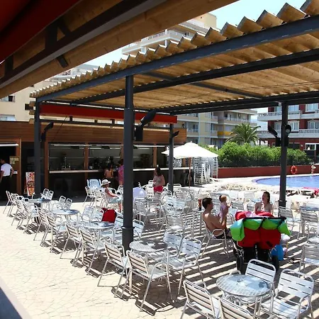 Ξενοδοχείο με διαμερίσματα Acuazul 4*
