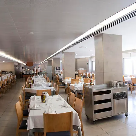Acuazul Apartahotel 4*