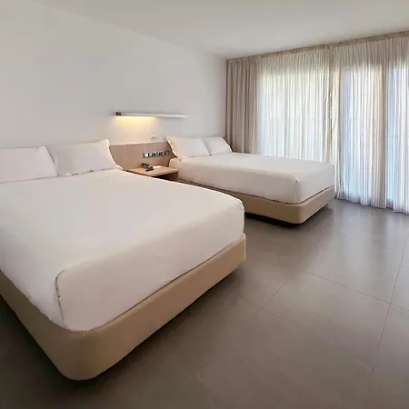 Acuazul Appart hôtel 4*