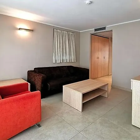 Acuazul Appart hôtel 4*