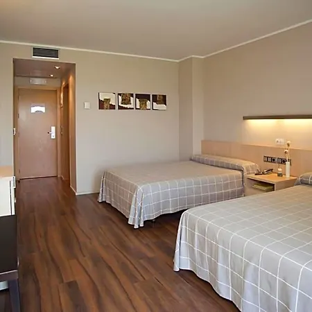 Acuazul Aparthotel 4*